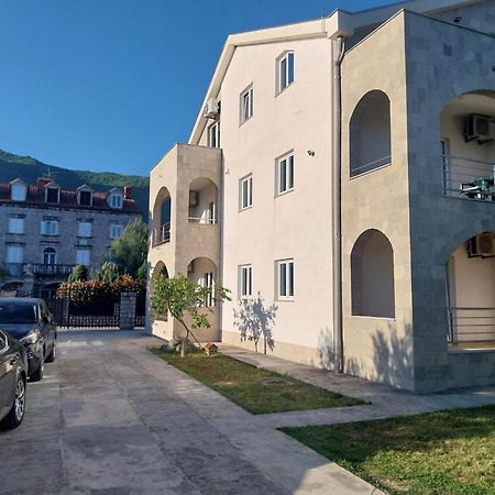 Apartments Villa Danilovic Herceg Novi Ngoại thất bức ảnh