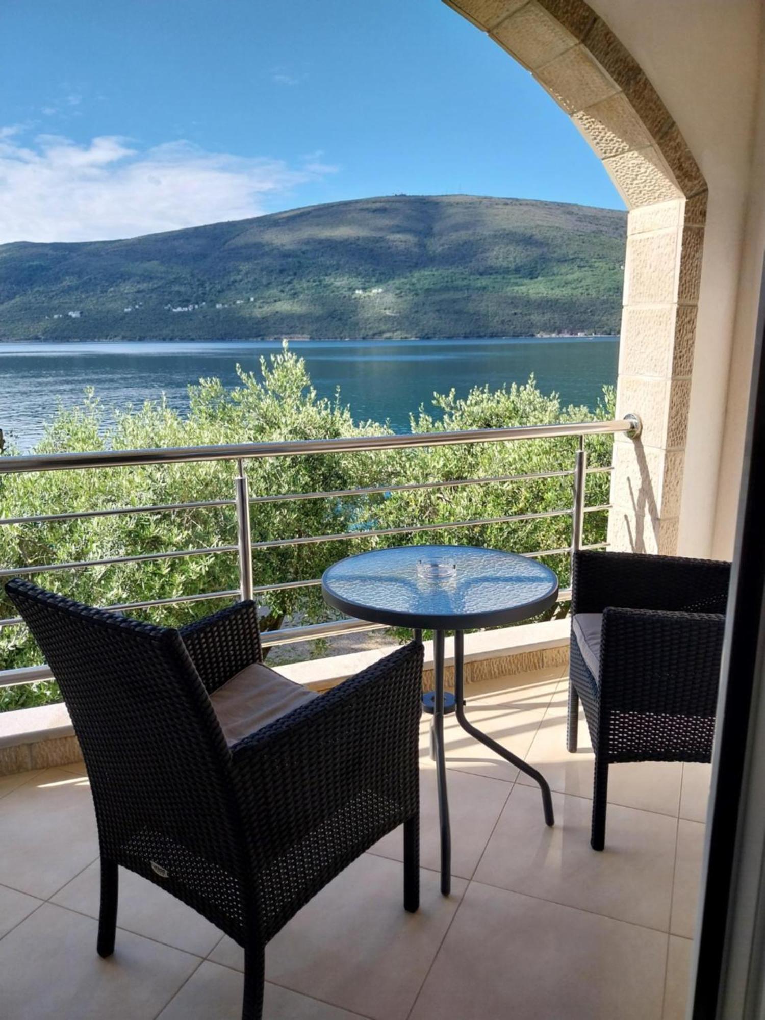 Apartments Villa Danilovic Herceg Novi Ngoại thất bức ảnh