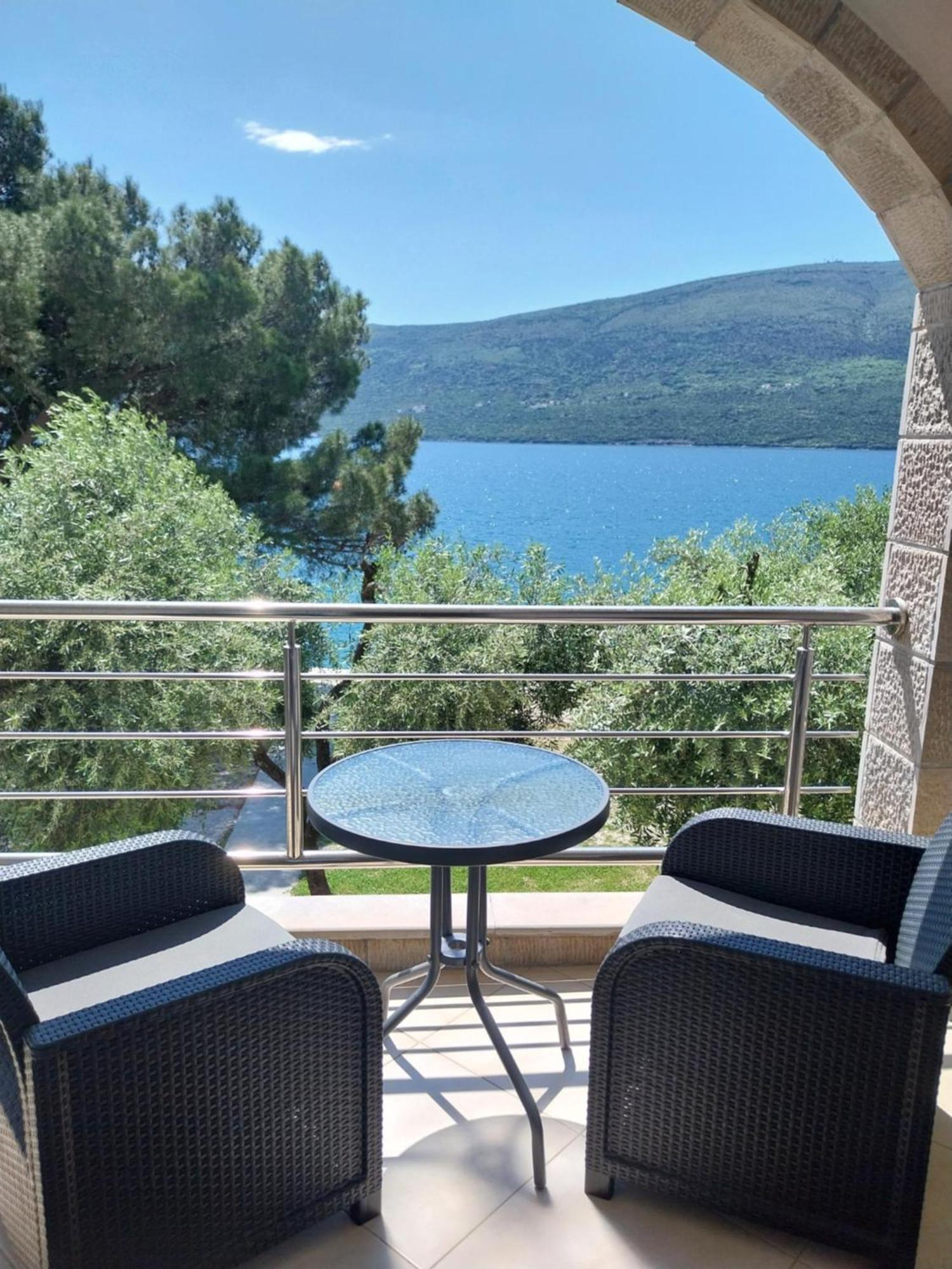 Apartments Villa Danilovic Herceg Novi Ngoại thất bức ảnh