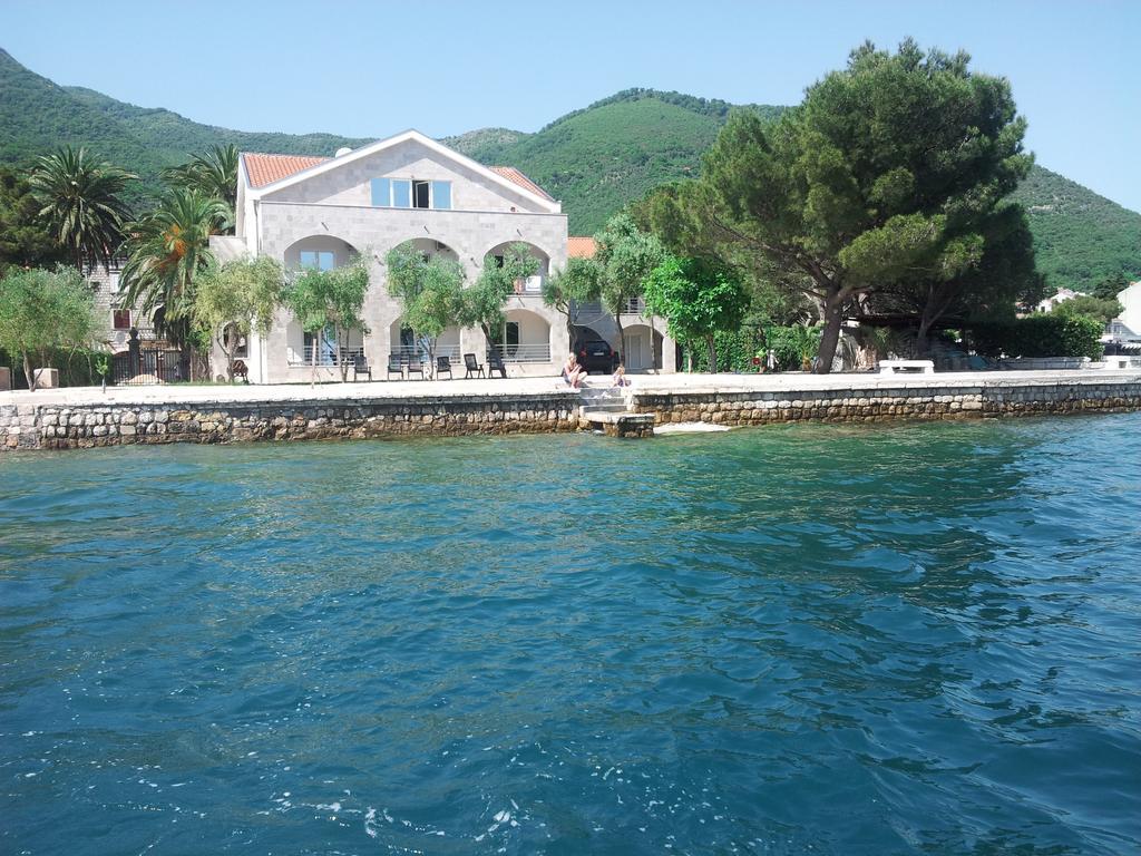 Apartments Villa Danilovic Herceg Novi Ngoại thất bức ảnh